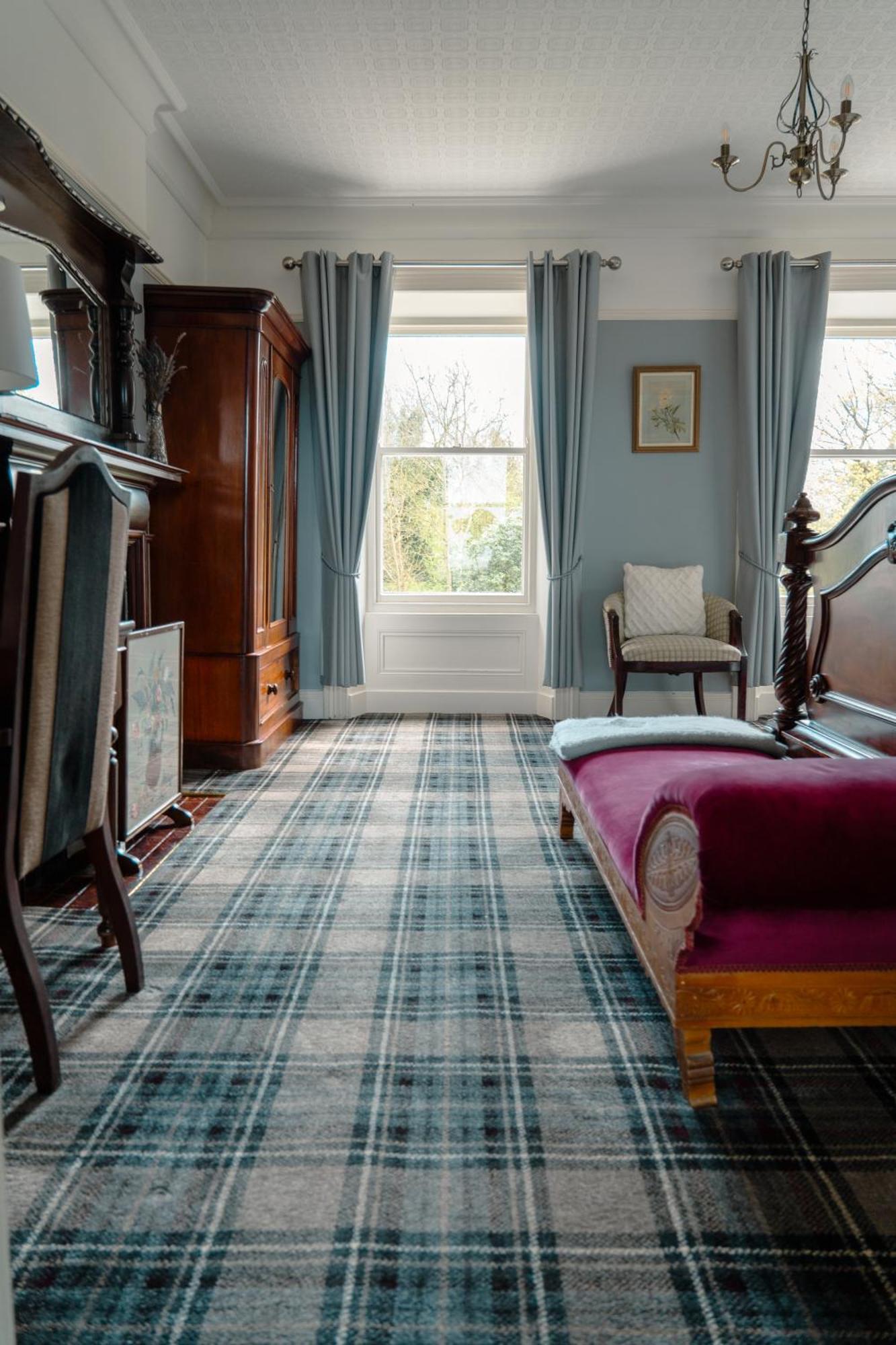 Luxury Accommodation In County Antrim With Riverside Hot Tub Kells Kültér fotó